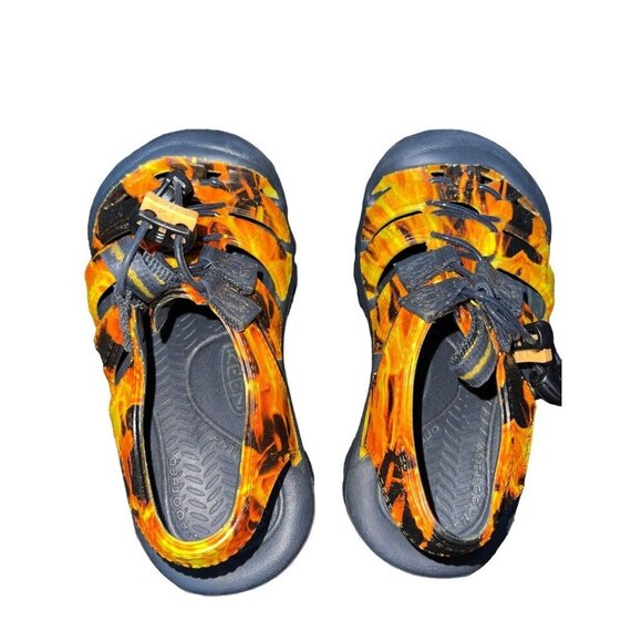 Keen Sandals Flames Children’s Size 9 - Picture 3 of 5